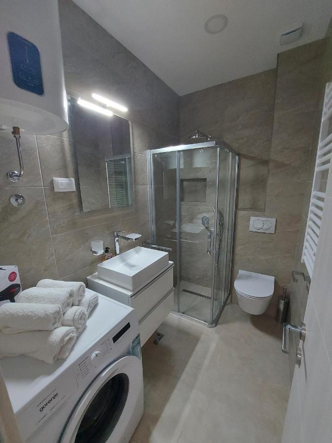 Apartment Sara With Seaview Μπούντβα Εξωτερικό φωτογραφία