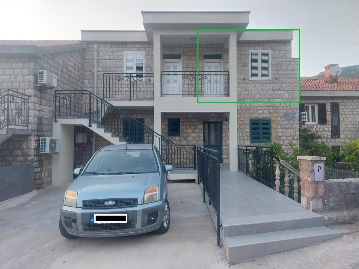Apartment Sara With Seaview Μπούντβα Εξωτερικό φωτογραφία
